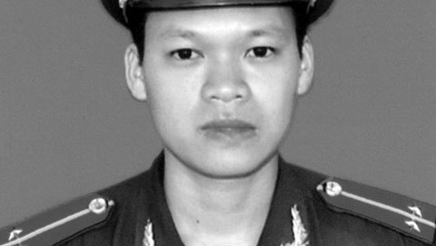 Máu đổ vẫn không chùn bước