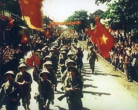 Mùa thu Tháng 8 và dòng âm nhạc cách mạng