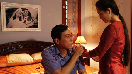 Vợ chồng diễn viên Lan Hương - Đỗ Kỷ được xét danh hiệu NSND, NSƯT