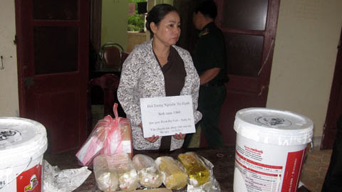 Bắt 2 mẹ con vận chuyển 5,4 kg ma tuý “đá”