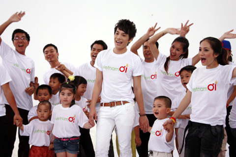 Từ đảo xa cất lên tiếng gọi 