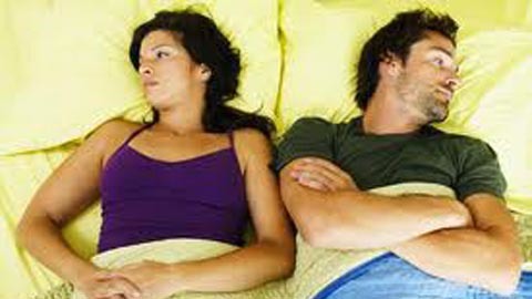 Chống xuất tinh sớm bằng cách... bấm cổ tay