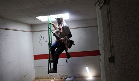 Bên trong đường hầm bí mật của Gaddafi