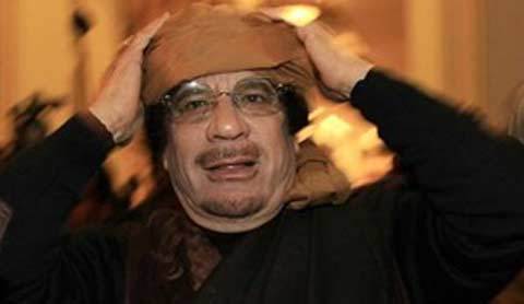 Tuyệt vọng, Gaddafi hô hào phụ nữ chiến đấu
