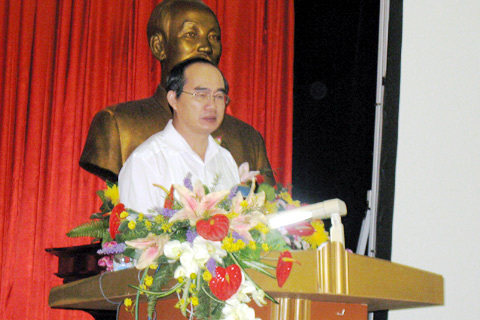 Không nên tiếp tục đào tạo giáo viên trung cấp