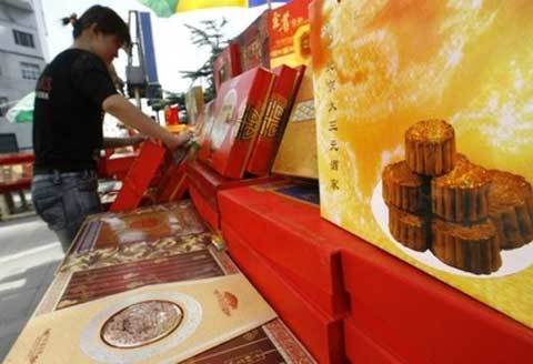 Dân TQ bất bình vì bánh trung thu bị đánh thuế