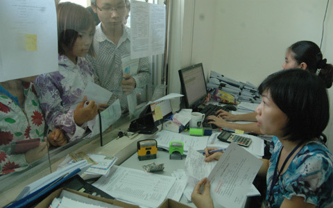 Quay cuồng với xét tuyển nguyện vọng 2