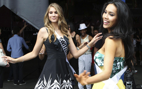 Chuyện hậu trường Miss Universe 2011