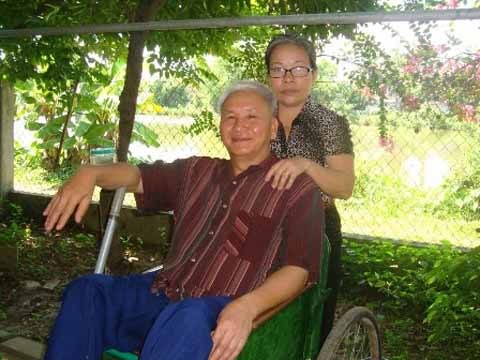 Chuyện tình yêu ngời sáng nảy mầm từ nỗi đau