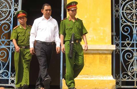 Huỳnh Ngọc Sĩ được giảm án còn 20 năm tù