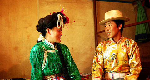 Khám phá tục tẩu hôn tại 