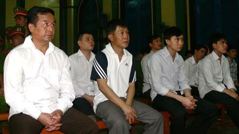 Xử lại vụ Giám đốc thuê giang hồ sát hại cấp phó