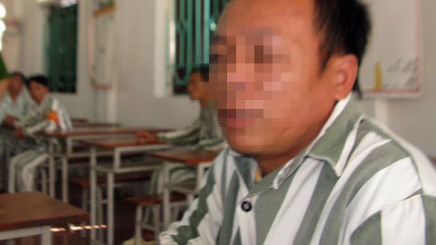 Phạm nhân trở thành ân nhân cứu mạng bé gái