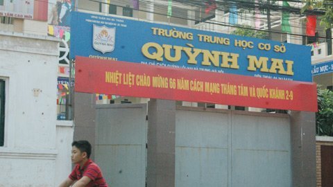 47 HS bị loại trước khai giảng được ở lại trường