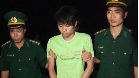 Chỉ định luật sư bào chữa cho sát thủ Luyện