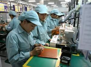 Panasonic xây nhà máy linh kiện smarphone tại VN