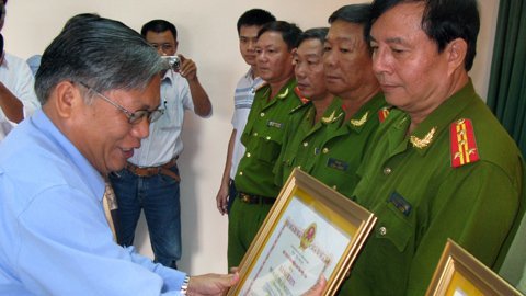 Xử phạt 59 đối tượng người nước ngoài