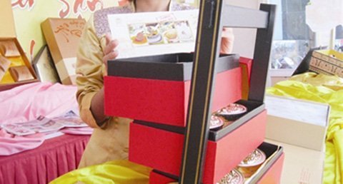 Tận mục hộp bánh Trung thu giá 10 triệu đồng