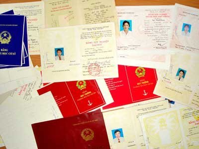 Cần thường xuyên kiểm tra bằng giả