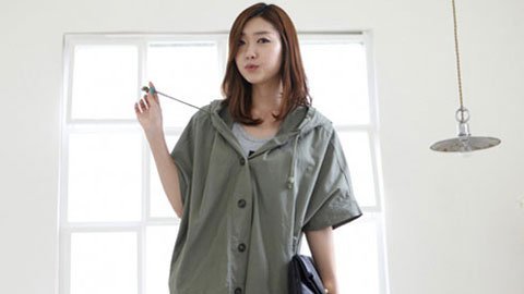 Dạo phố ngày thu với áo khoác phá cách