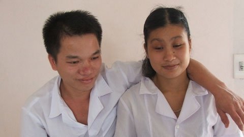 Hạnh phúc không cần... ánh sáng
