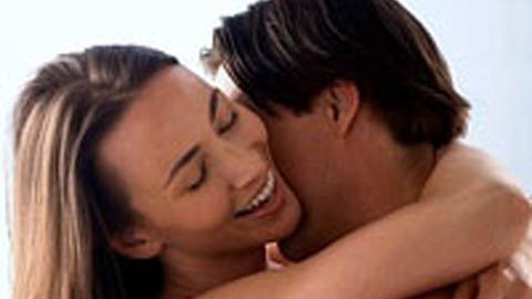 Những điều làm bạn trở nên tồi tệ khi 'yêu'