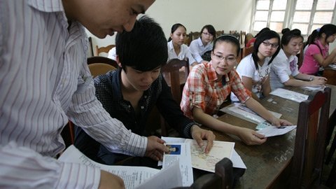 Ưu đãi vẫn 'ế' thí sinh