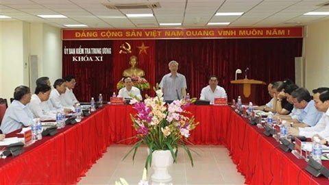 Lo ngại một bộ phận đảng viên xuống cấp đạo đức