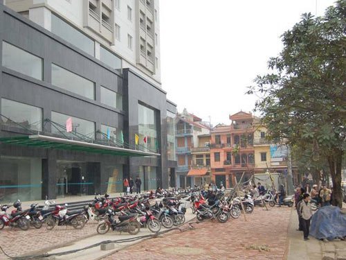 'Mở van' tín dụng nhà đất