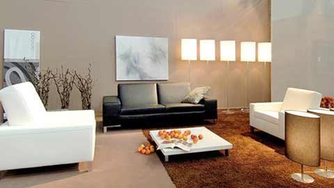 Bàn thấp sang trọng cho phòng nhỏ