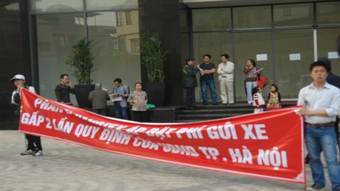 'Liên minh chung cư cao cấp' phản đối phí dịch vụ