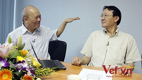 Siêu nỗ lực, siêu sáng tạo mới đuổi kịp Thái Lan, Malaysia