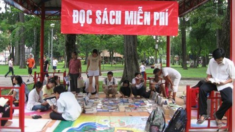 Độc đáo thư viện sách miễn phí tại công viên