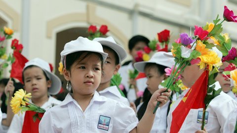 Tiền trường, đến hẹn lại lo