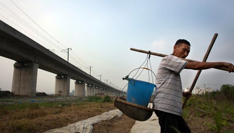 Dân TQ mòn mỏi chờ kết luận vụ tàu cao tốc