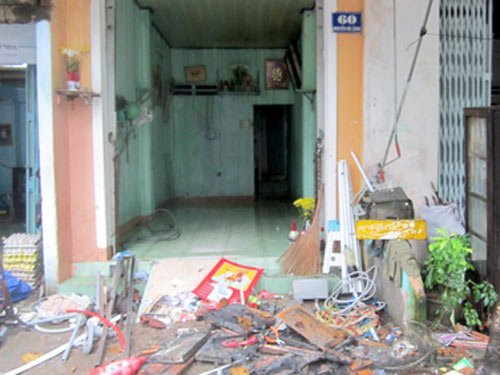 Cháy nhà giữa trời mưa vì không tắt tivi