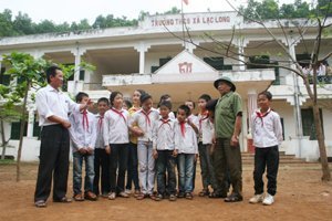 Ông già hiến 1200 m2 đất xây trường, nhà văn hóa