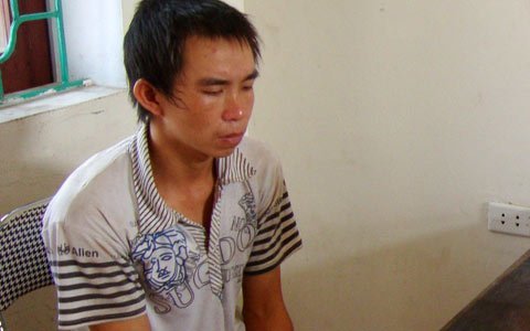 Đau lòng anh trai dùng dao giết em ruột