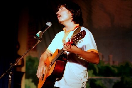 Hỏi thẳng Giáo sư Xoay
