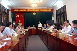 Dân tham gia tổng kết thi hành Hiến pháp