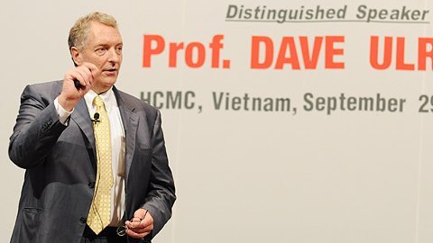 'Không làm việc lâu dài, khó gọi là nhân tài