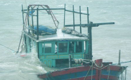 Bão đổ bộ vào Quảng Ninh, Hải Phòng