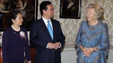 Thủ tướng tiếp kiến Nữ hoàng Hà Lan