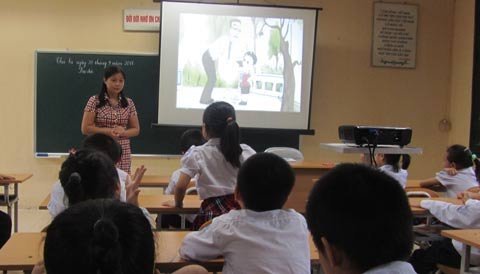 Món quà lớn cho  giáo viên dạy đạo đức