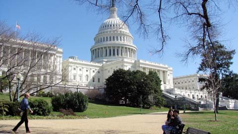 Thượng viện Mỹ xem xét trừng phạt TQ thao túng tiền tệ