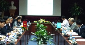 Điện hạt nhân: VN cần làm rõ thông tin ngay từ đầu