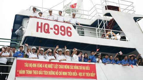 18 ngày theo dấu tích đường Hồ Chí Minh trên biển