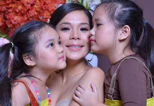 Mỹ Lệ: Con tôi học 6 thứ tiếng là thường