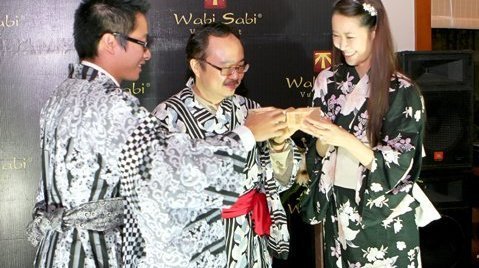 Ngắm NSND Đặng Thái Sơn diện kimono