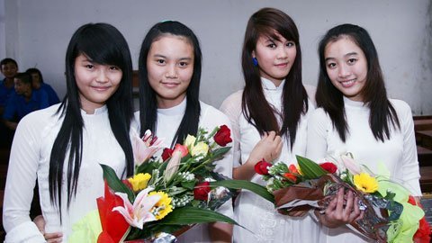 Cập cảng sông Gianh